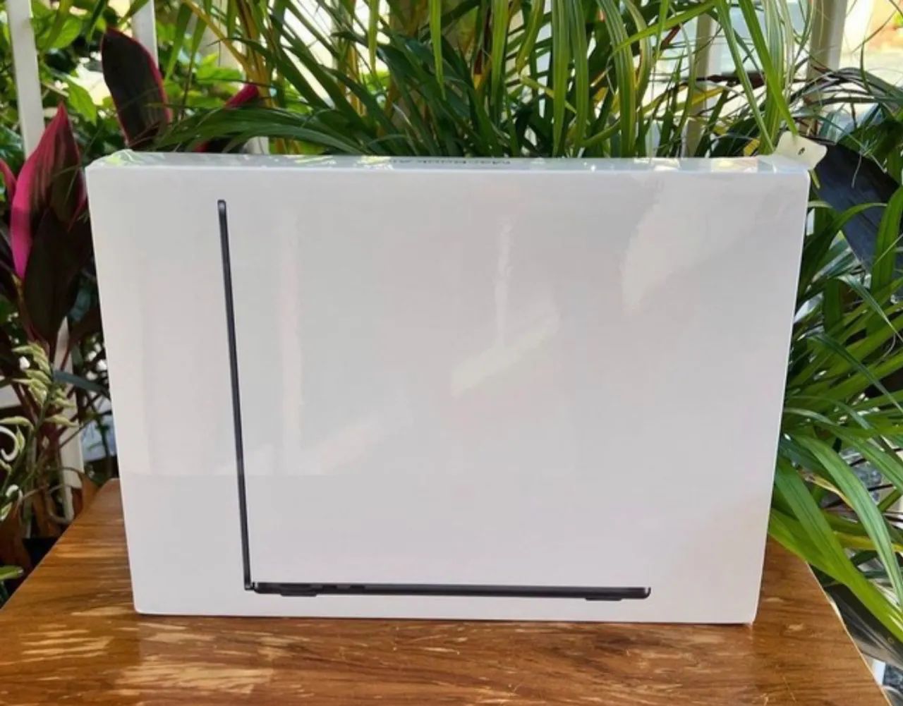 MacBook Air M5 15.2 2026 16GB/ 512SSD