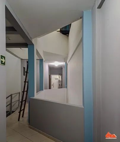 Sala em predio comercial com lavabo medindo aproxi 30,00m² - 2722 - Foto 7