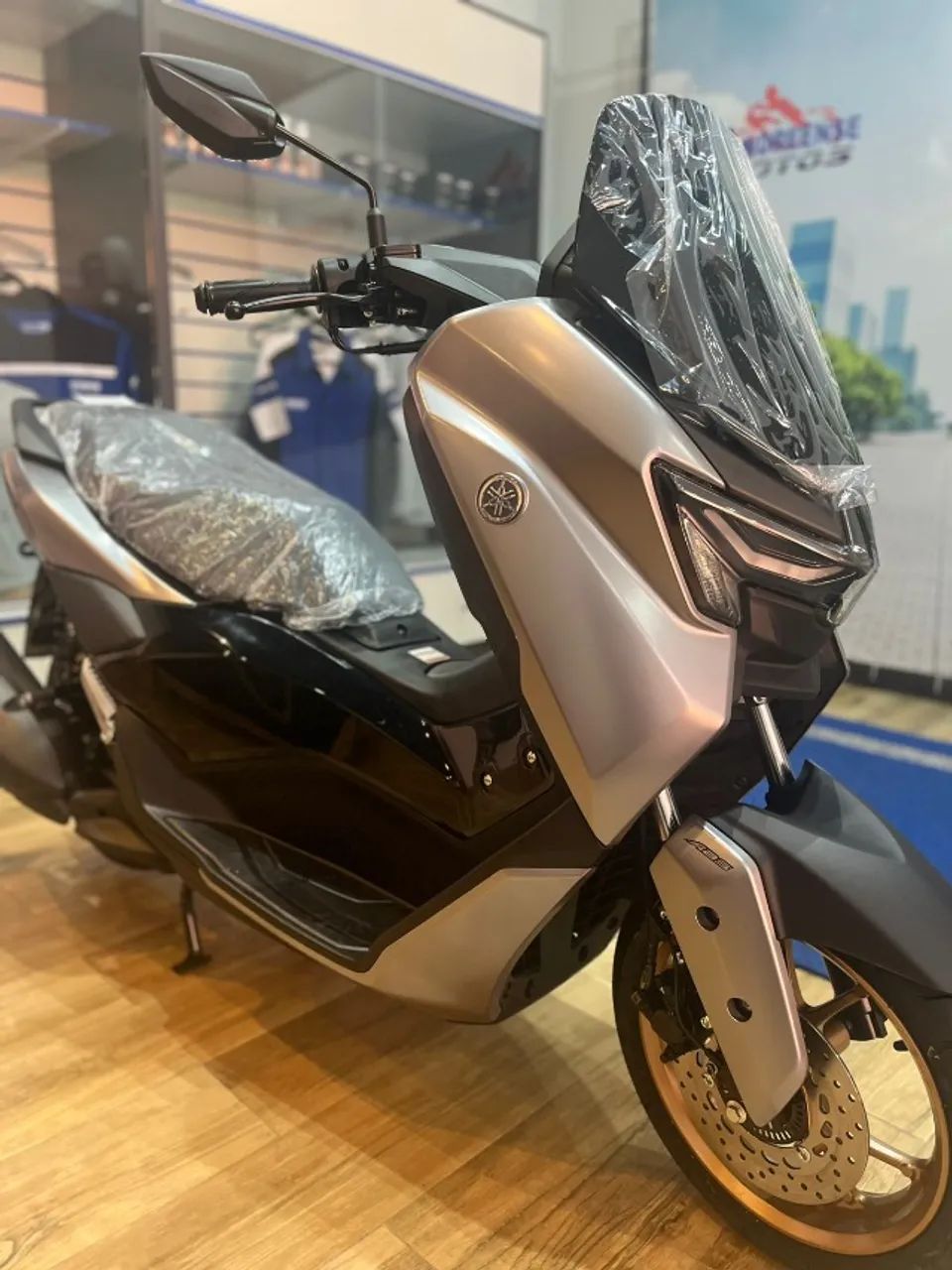 Nmax 160 Conected 2025