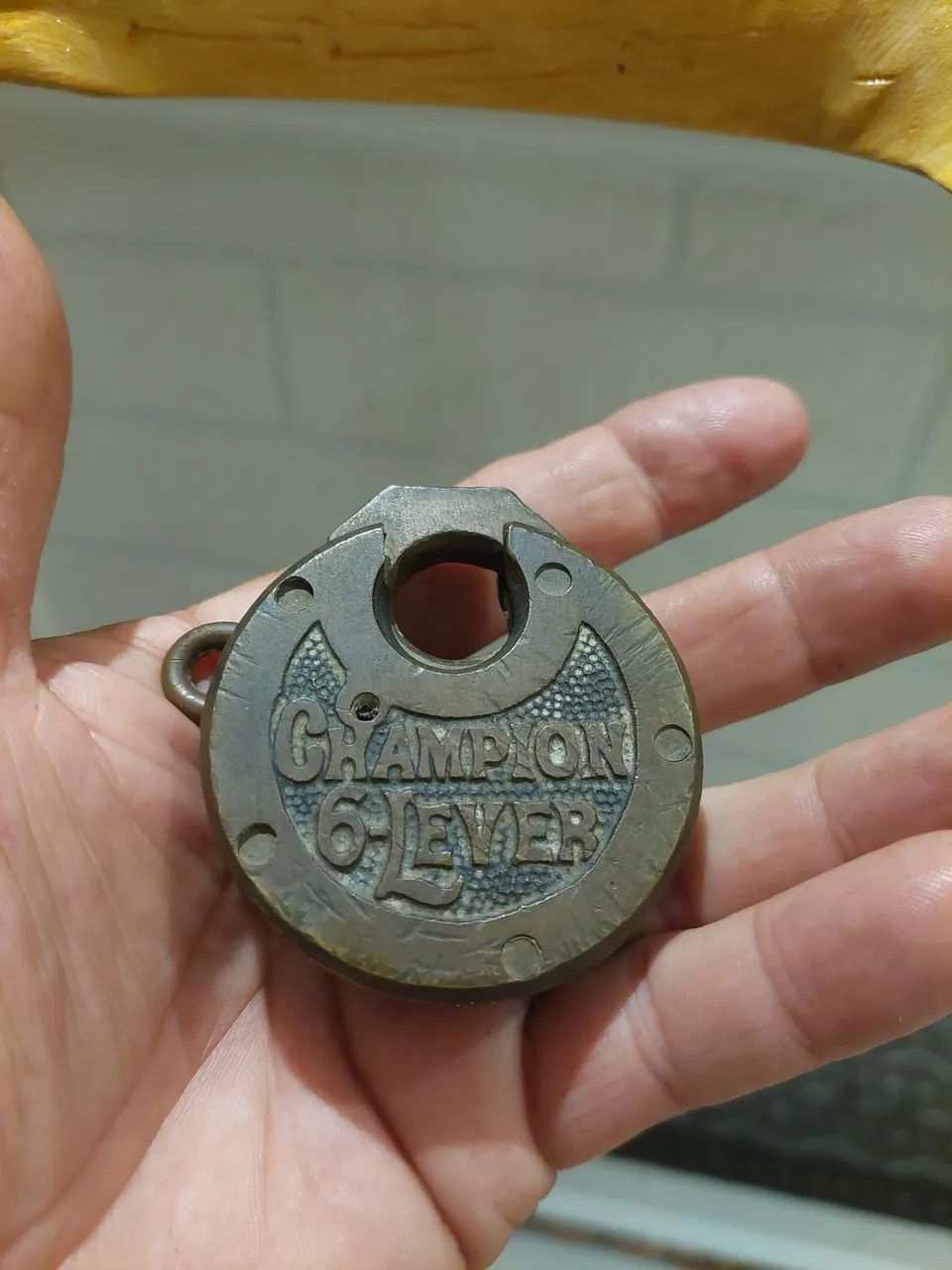 Cadeado antigo Champion 6-Lever