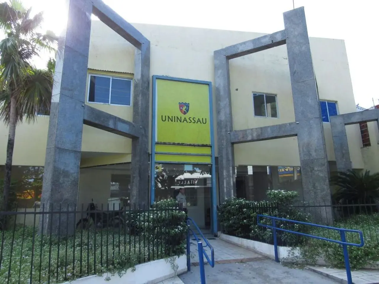 Prédio à venda, 2200 m² por R$ 5.000.000,00 - Lagoa Nova - Natal/RN
