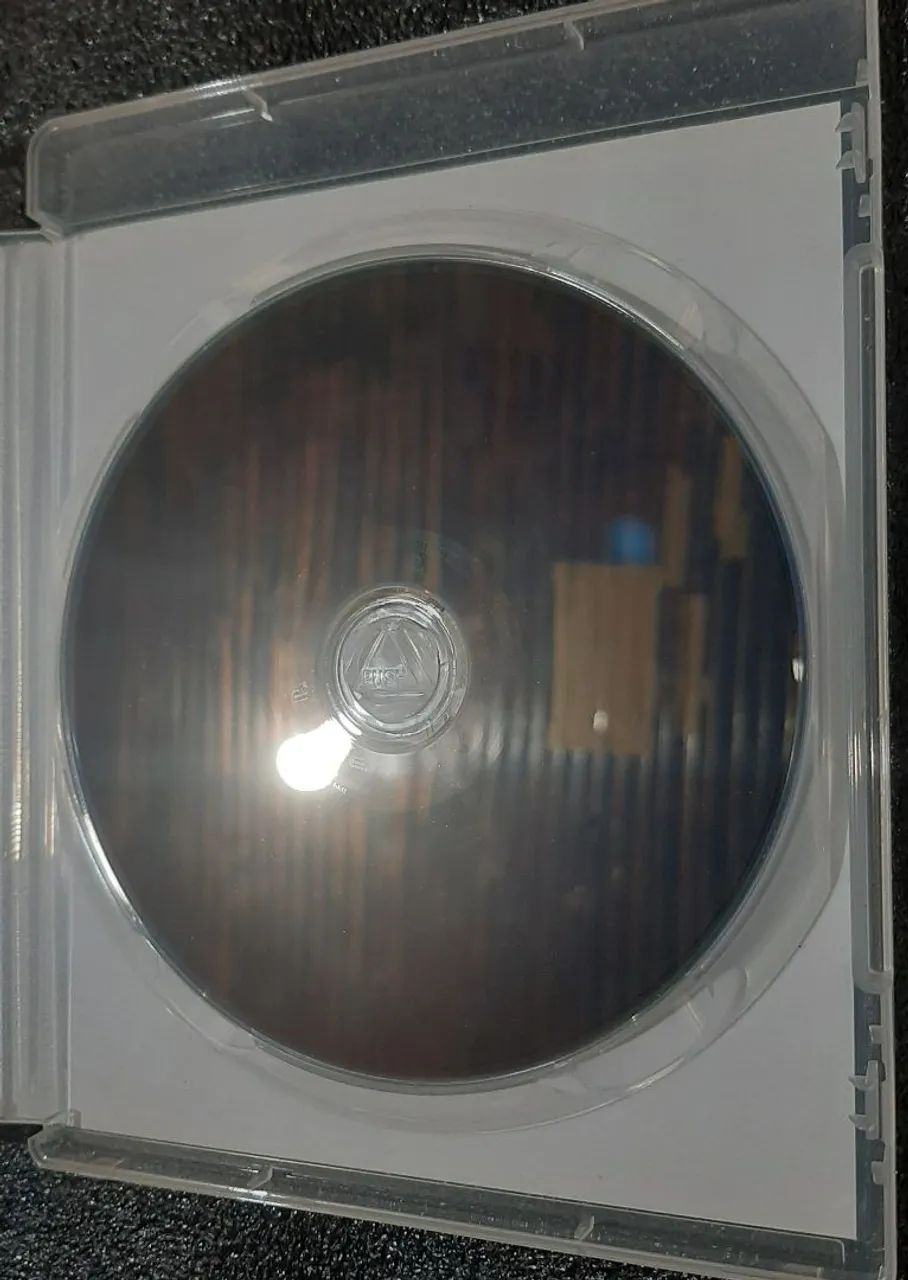Ufc 2010 ps3 semi-novo - Foto 3