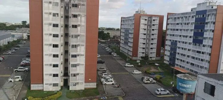 Imóvel para venda possui 52 metros quadrados com 3 quartos em Tabuleiro do Martins - Macei
