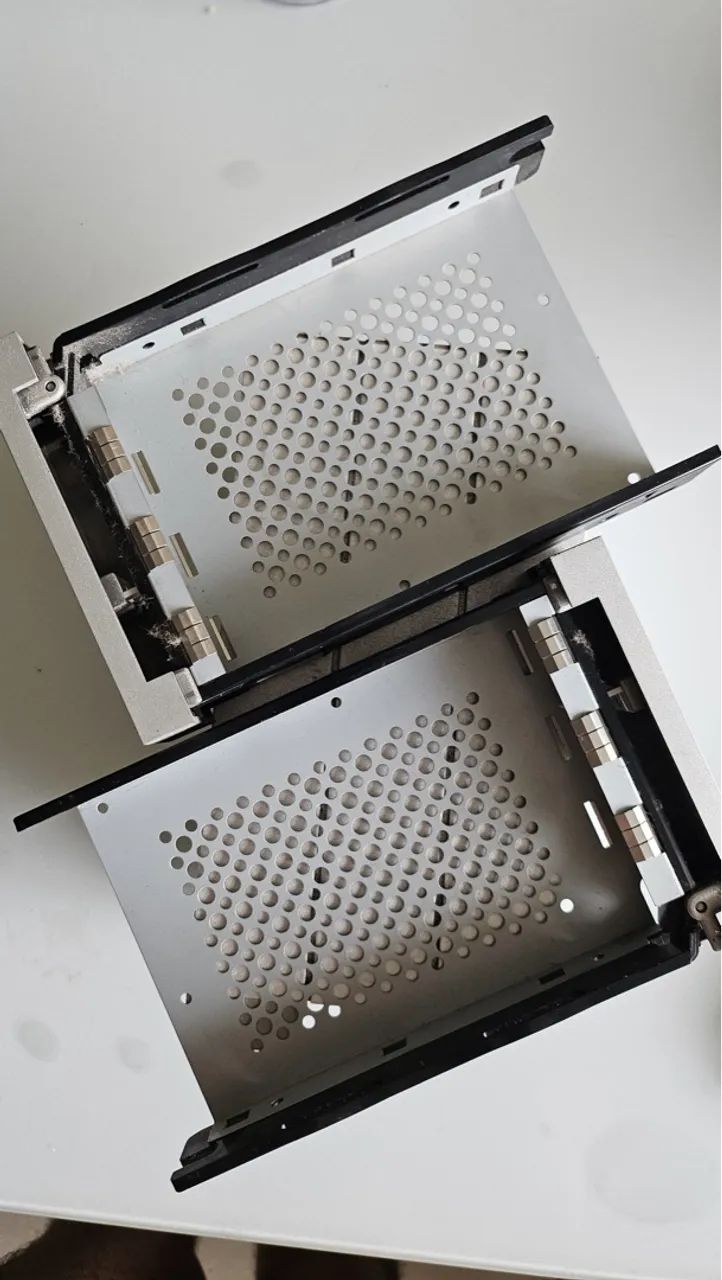 HD Externo LaCie 2 big com capacidade para dois HDD 3,5" ou SSD de 2,5".  - Foto 4