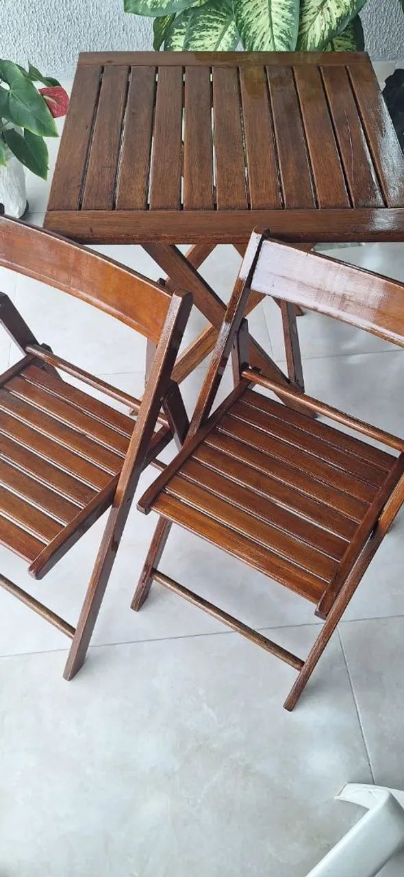  Jogo de mesa e cadeiras de madeira dobrável - Foto 4