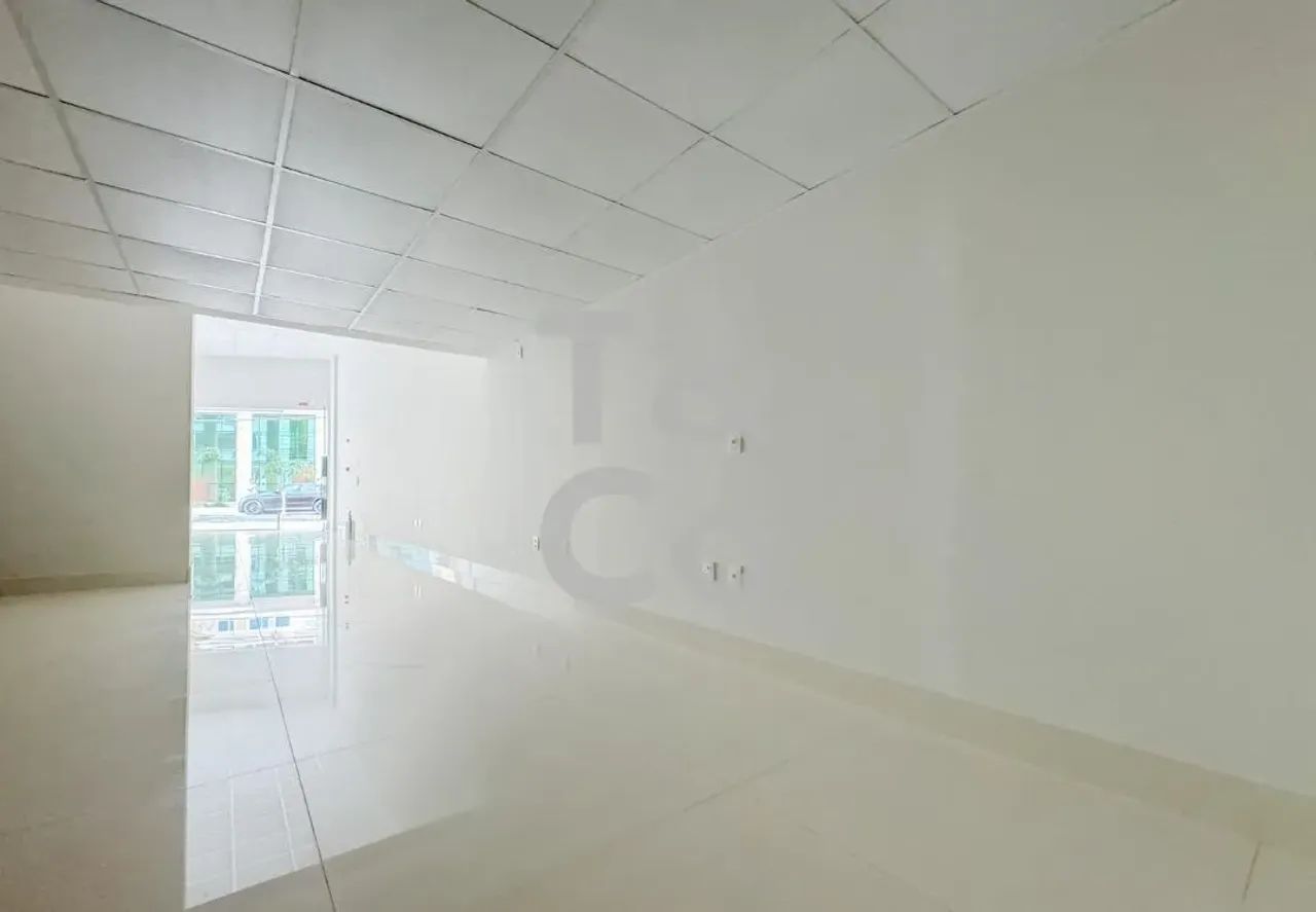 Salão Comercial para locação na Avenida Brasil no Skyline Tower em Balneário Camboriú - Foto 7