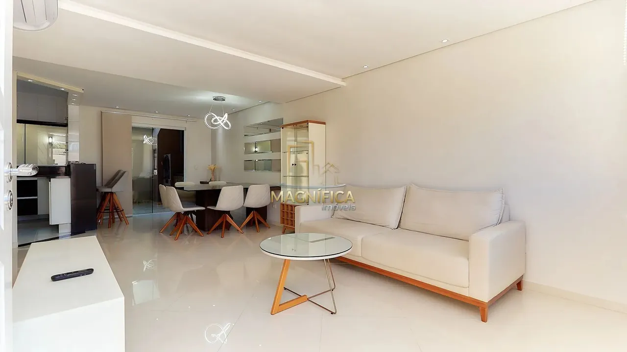 Sobrado Triplex mobiliado para locação no Jardim das Américas, com 4 dormitórios sendo dua