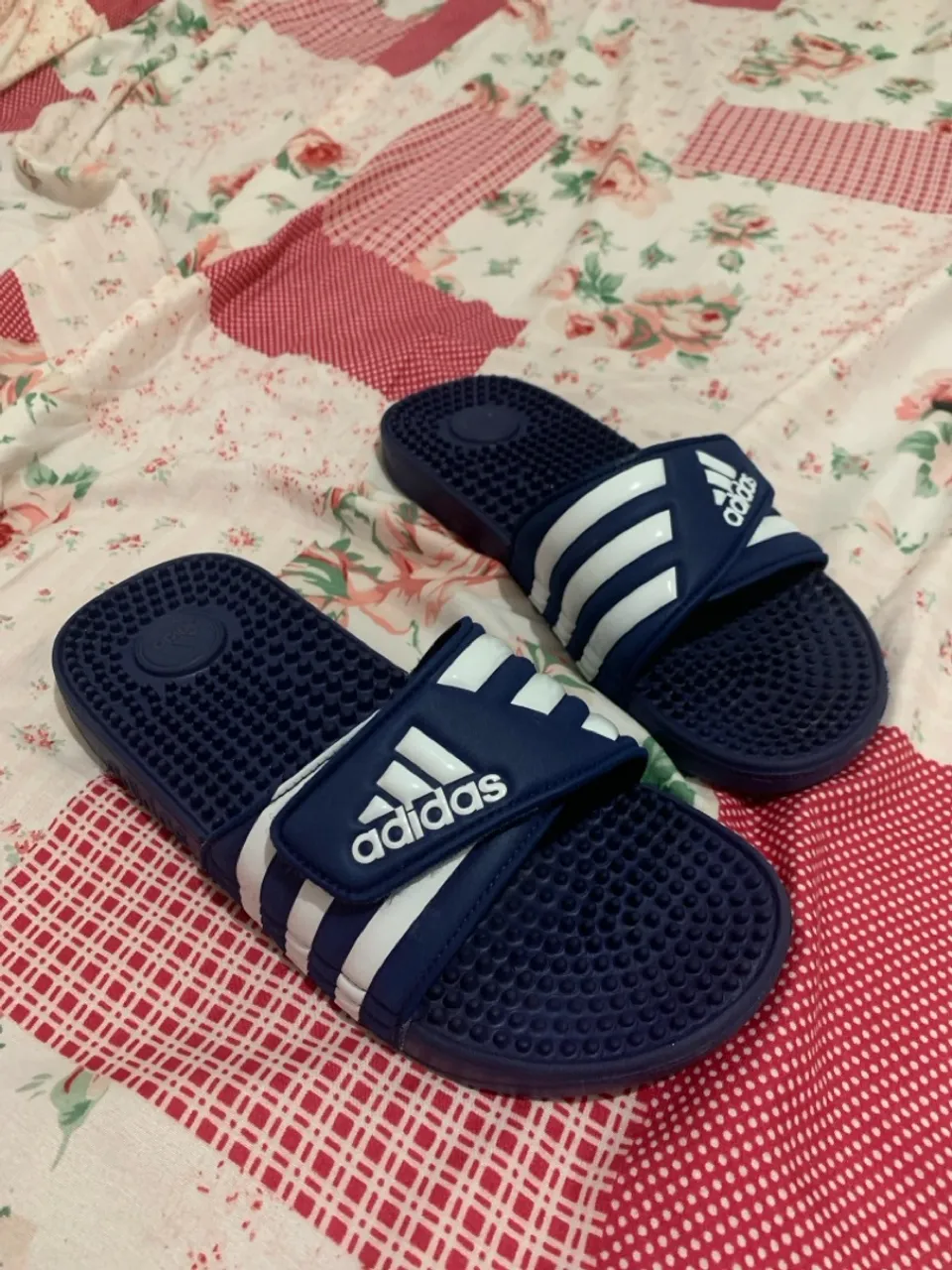 Chinelo Adidas original, TAM 35!!