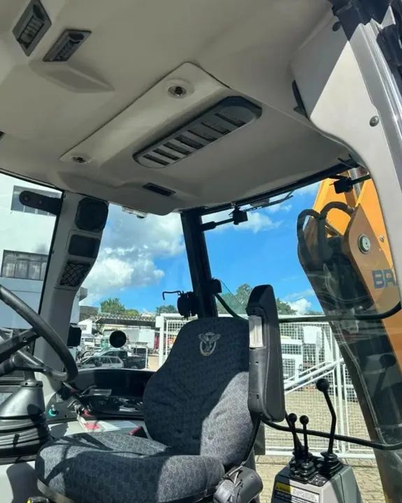 Retroescavadeira case 580n 4x4 2021 - Foto 4