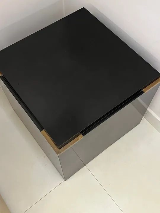 Mesa lateral Sofá preta - quadrada  - Foto 3