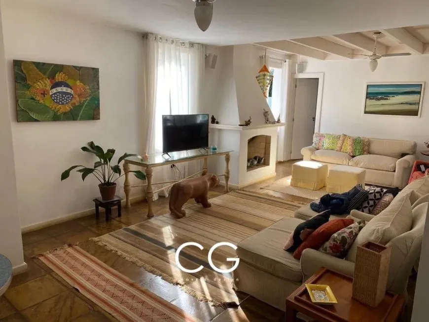CASA MARBELLA - ANGRA DOS REAiS