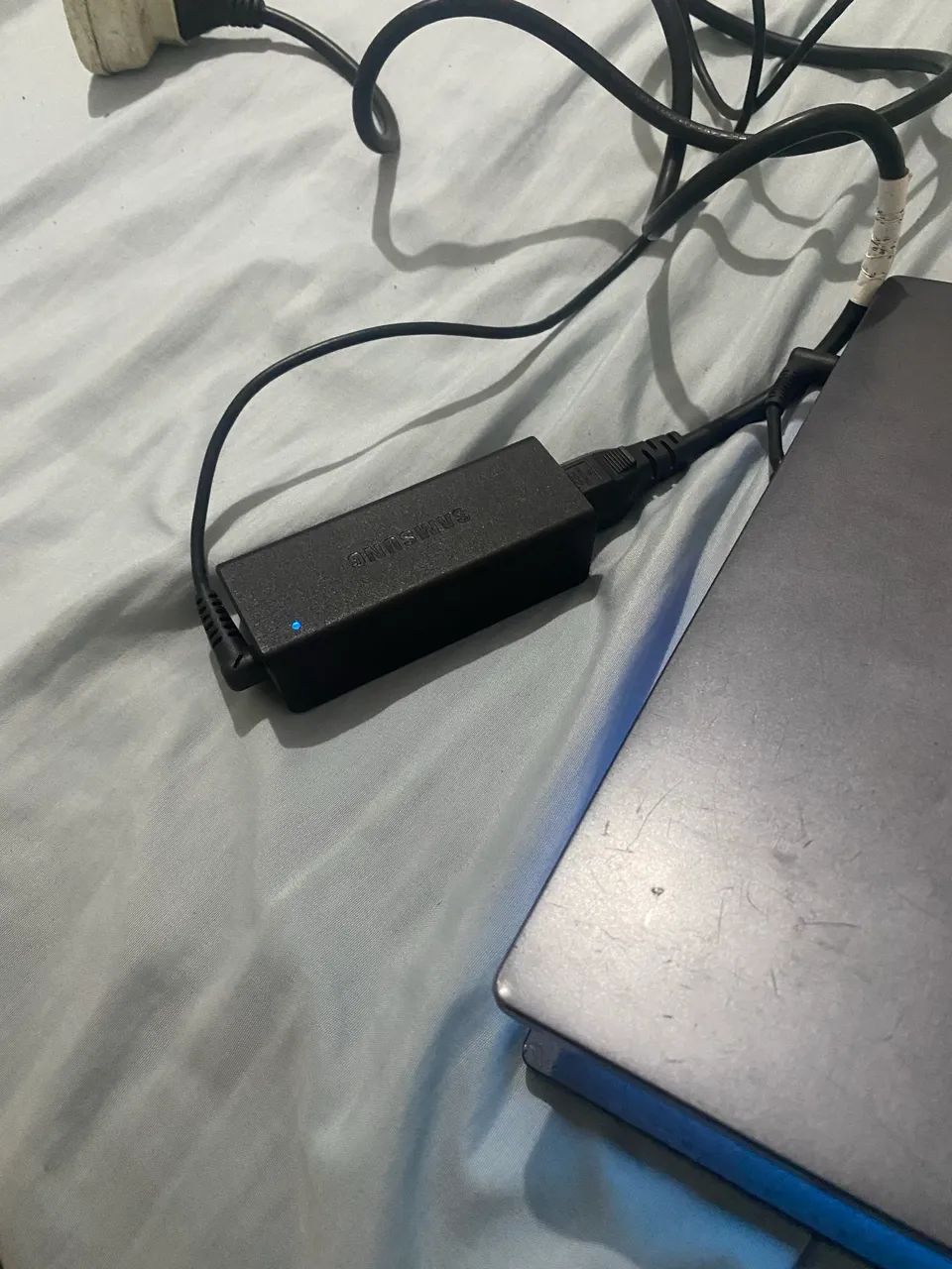 Vendo notebook Samsung 550XDA - Foto 3