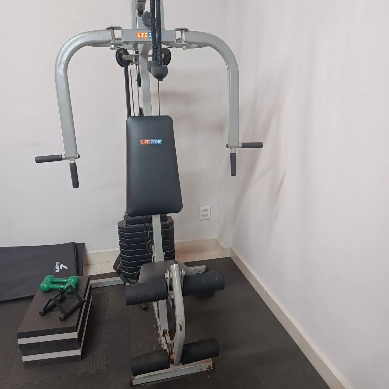 Aparelho de Musculação Life Zone