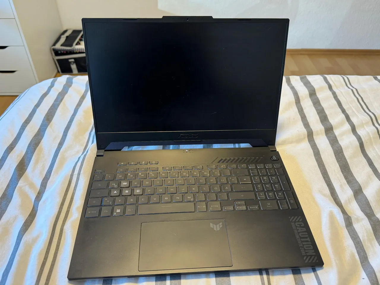 ASUS TUF A15 | Ryzen 7 7735HS | RTX 4060 | 16 GB DDR5 | 1 TB | W11