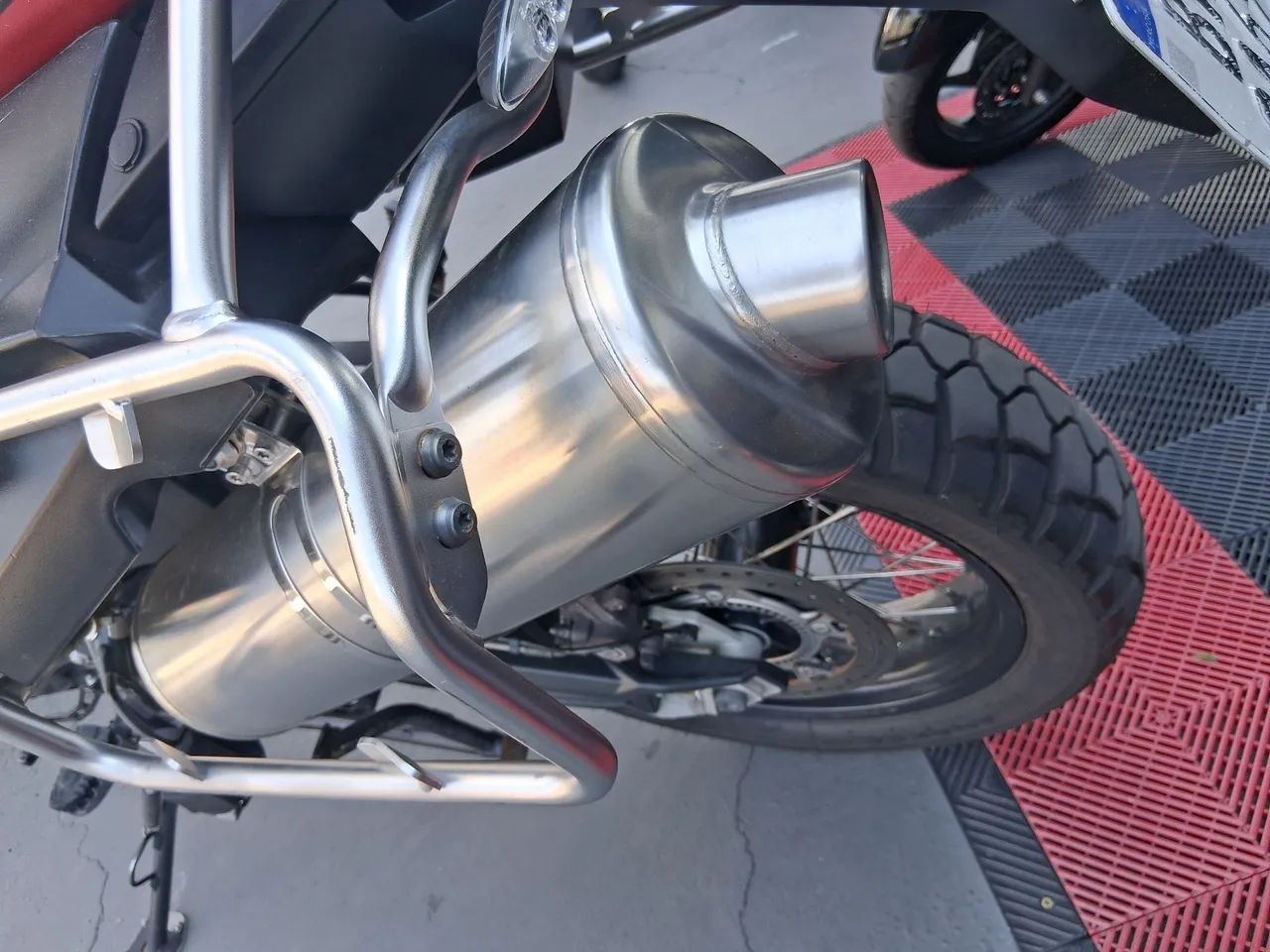 BMW GS 800 2016 impecável troco por motos - Foto 9