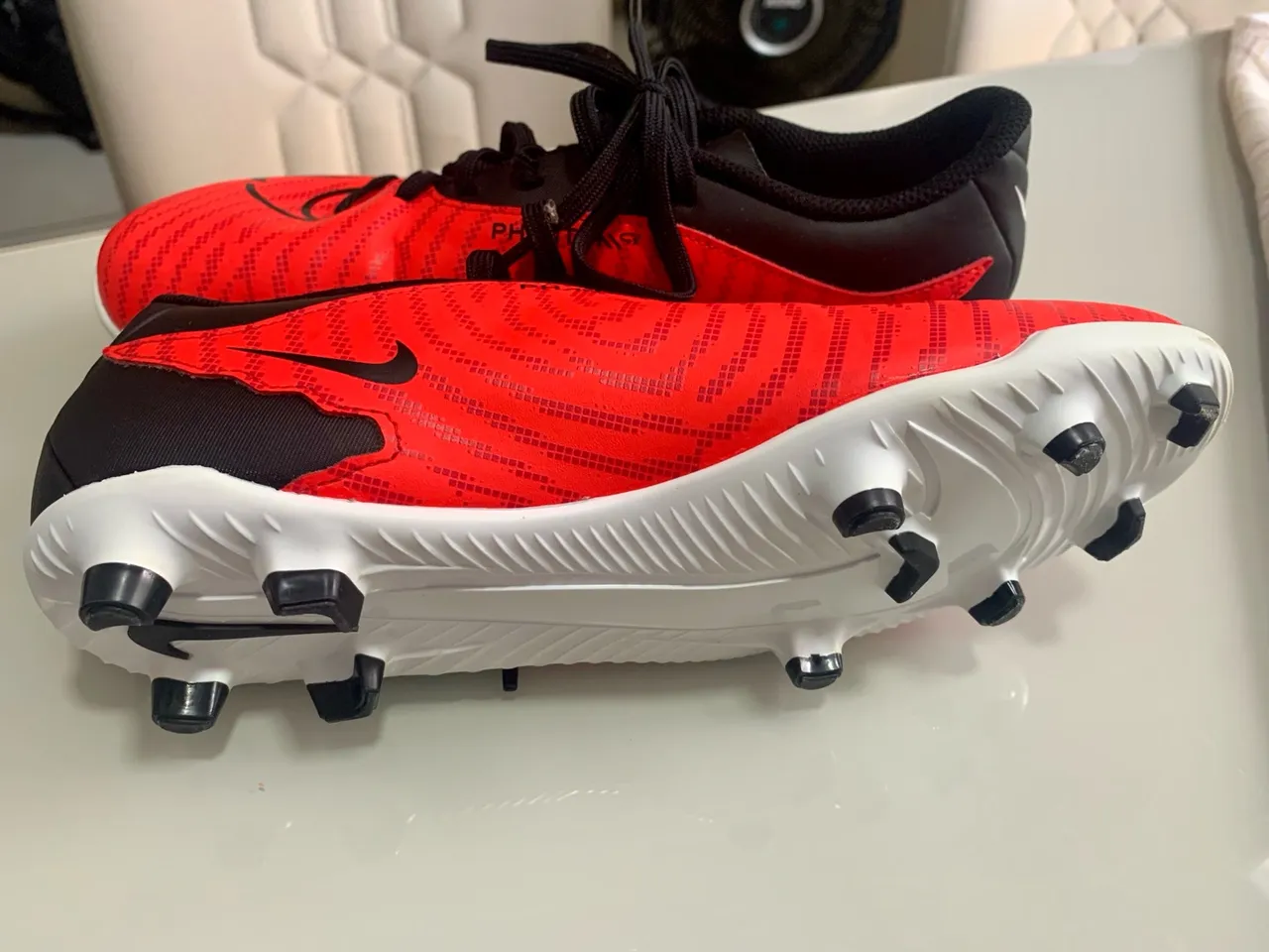 Chuteira Nike Phantom Original - Tamanho 38
