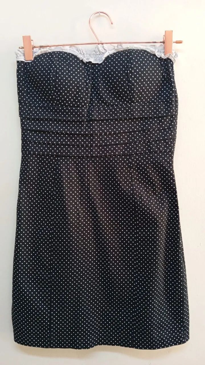 LOTE COM 4 VESTIDOS/MACACÃO P - Foto 5