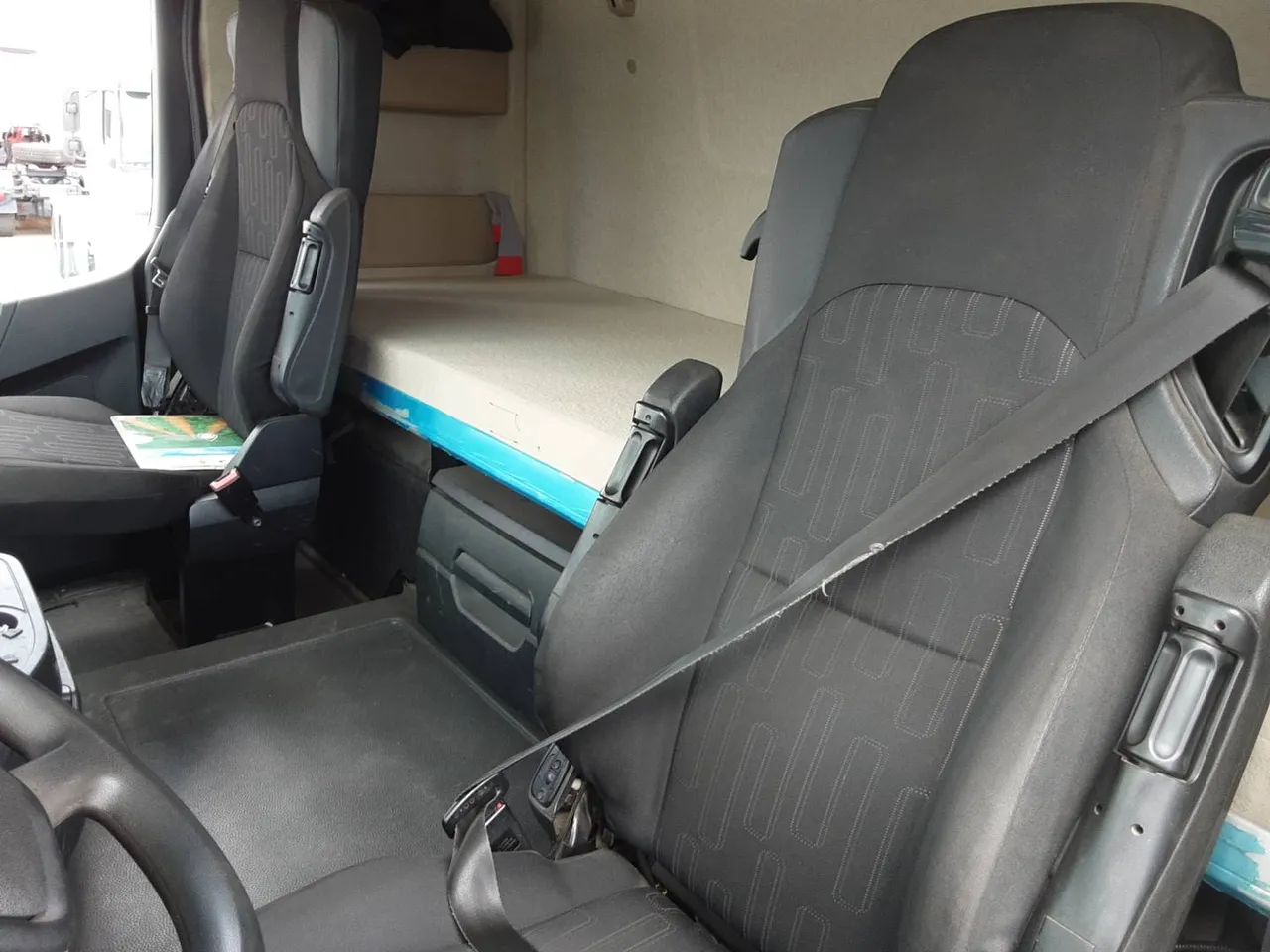 Mercedes-Benz Actros Actros 2651 MP5 LS 6x4 2p (diesel)(E5) 2022/2022 Vamos Seminovos Curi - Foto 9