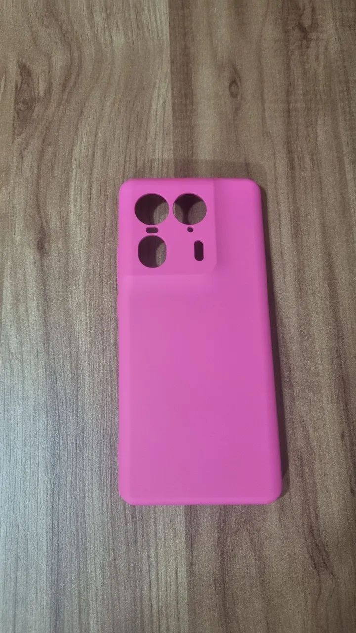 Capinha moto edge 50 ultra - Foto 2