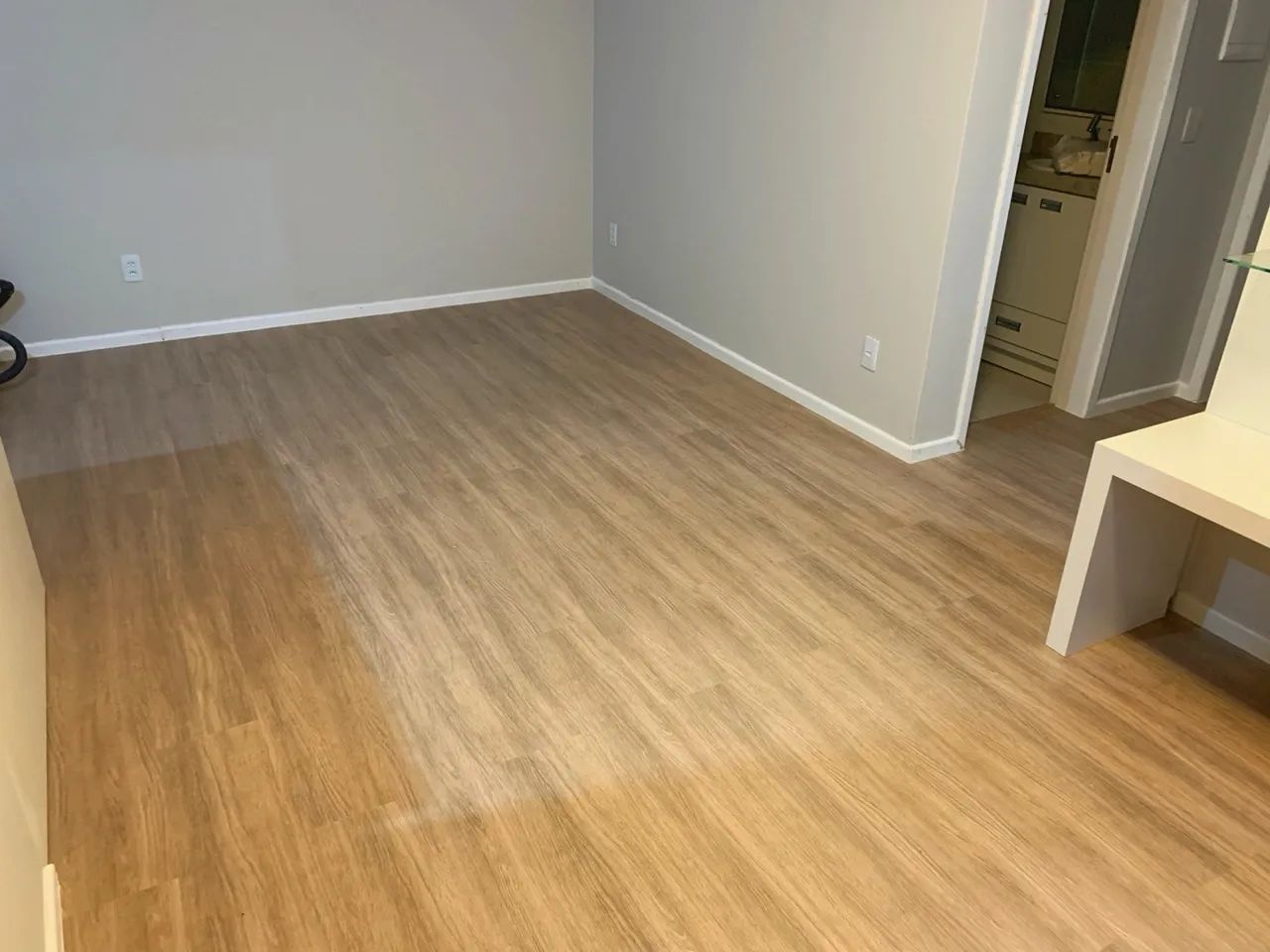 Instalação Rápida de Piso Laminado e Rodapés | Floripa - Foto 2