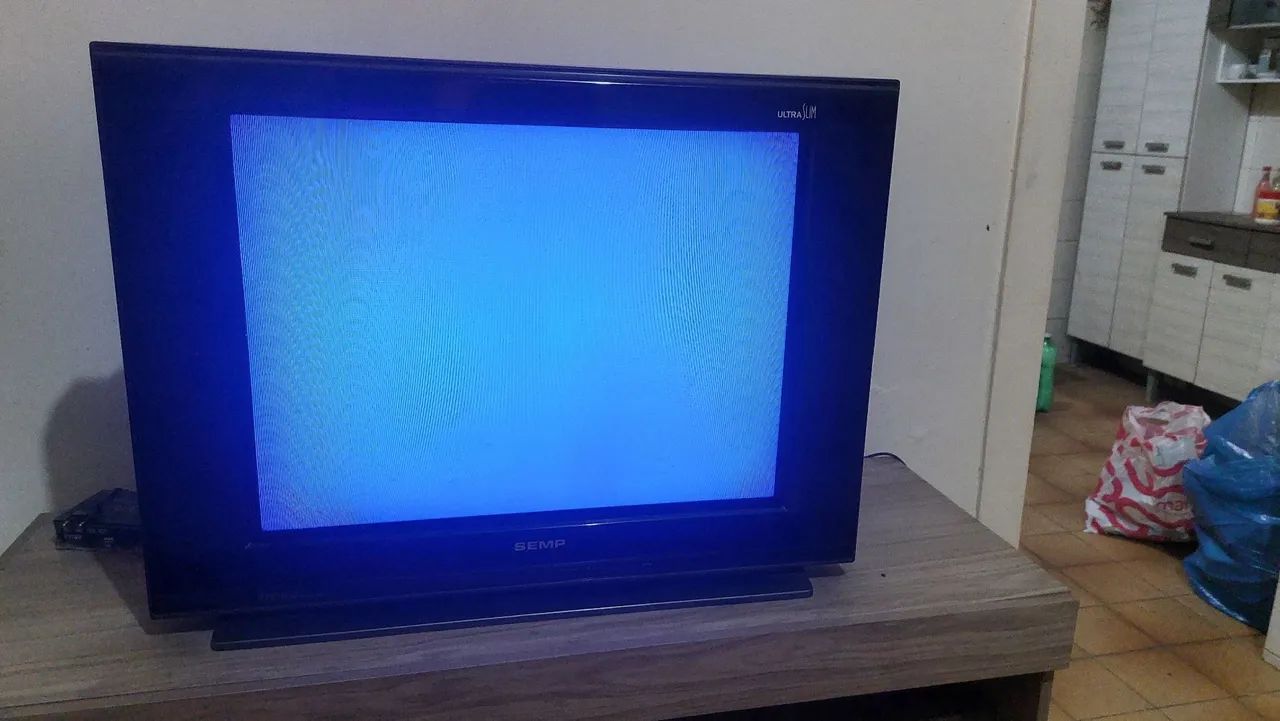 TV 29" Ultra Slim Semp Toshiba Tela Plana - Foto 3