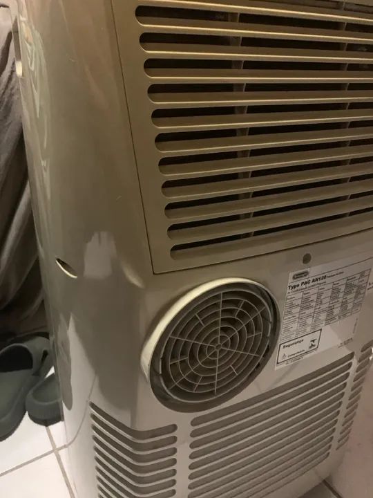 Ar Condicionado Portátil Delonghi PAC AN120 - Foto 2