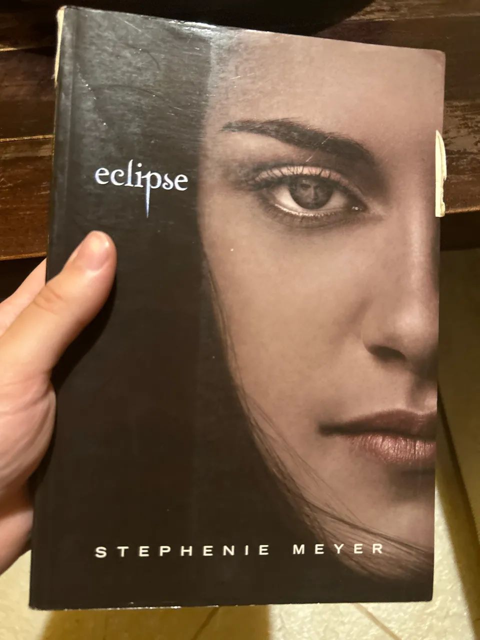 Eclipse ? Stephenie Meyer (edição diferente)