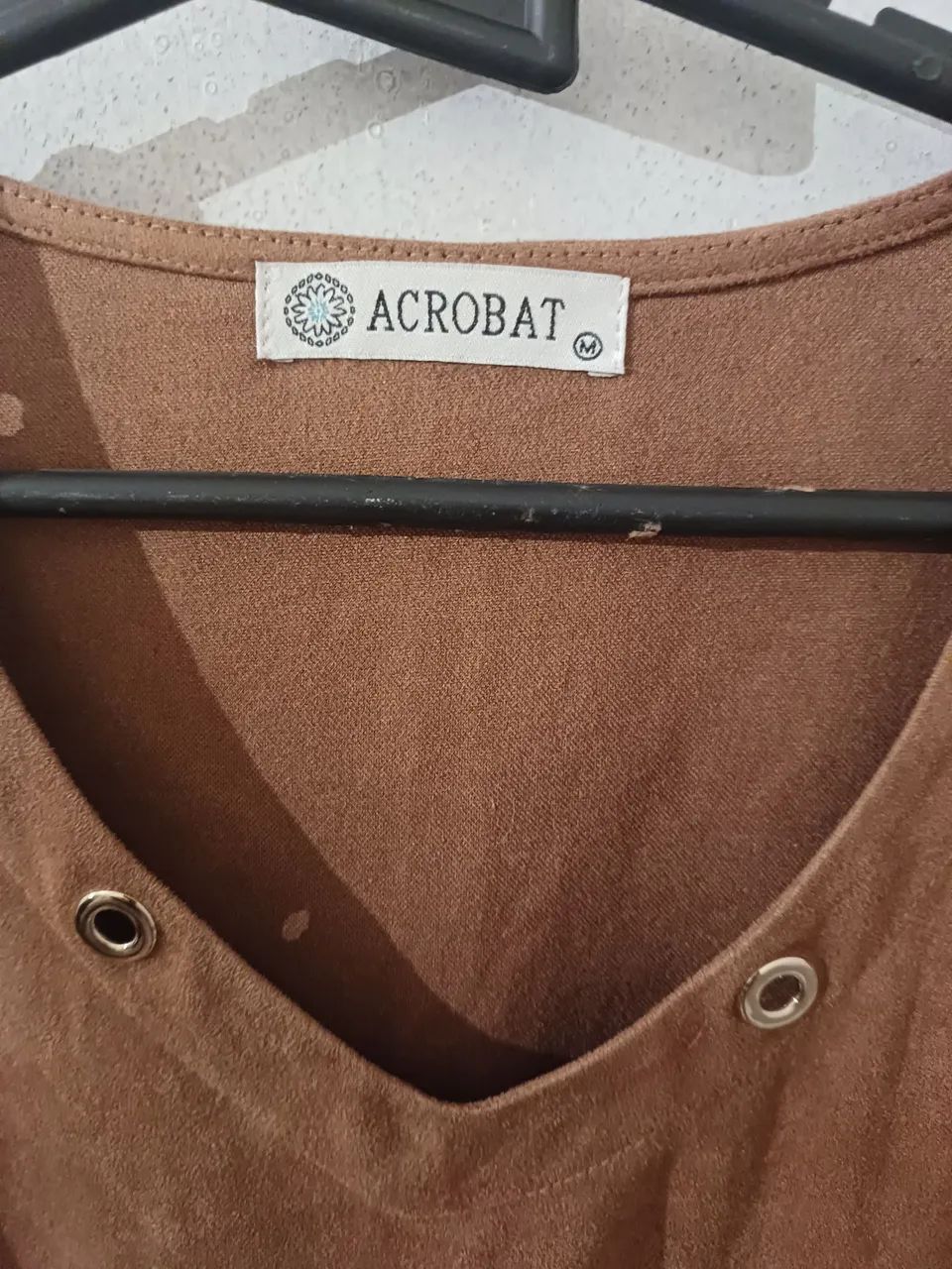 Vestido Acrobatic marrom com detalhes - Foto 2