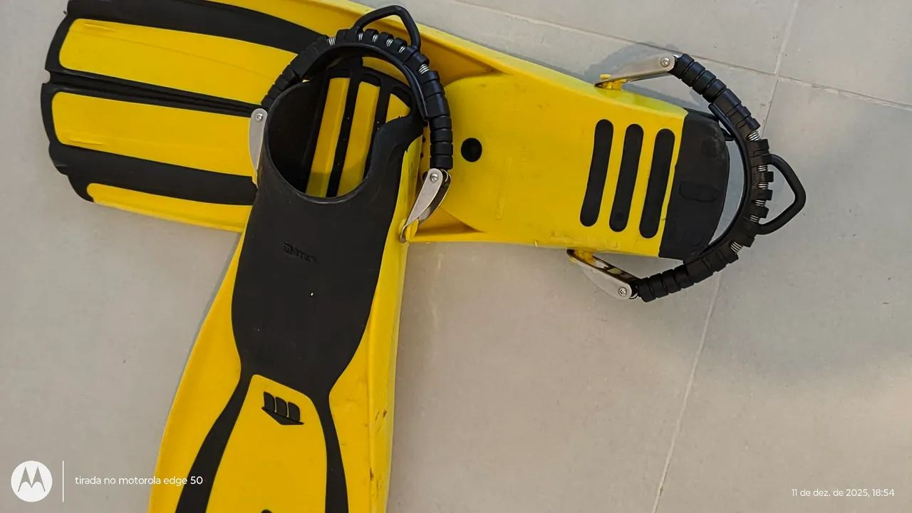 Nadadeira Mares Avanti X3 - tamanho ajustável G-GG - Foto 4