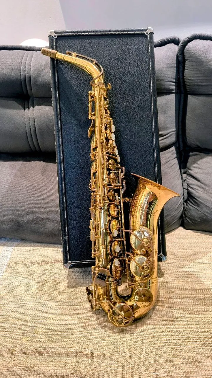 Saxofone Alto Júpiter SAS 767 e Boquilhas