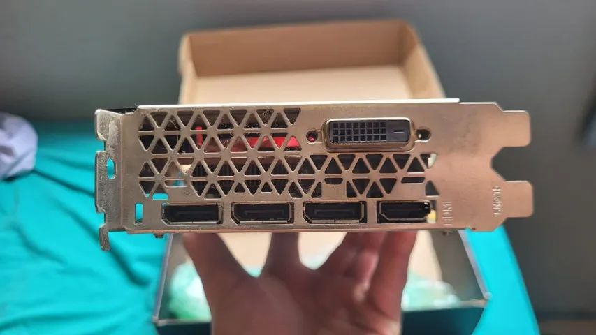 PLACA DE VIDEO RX570 4GB - Foto 3