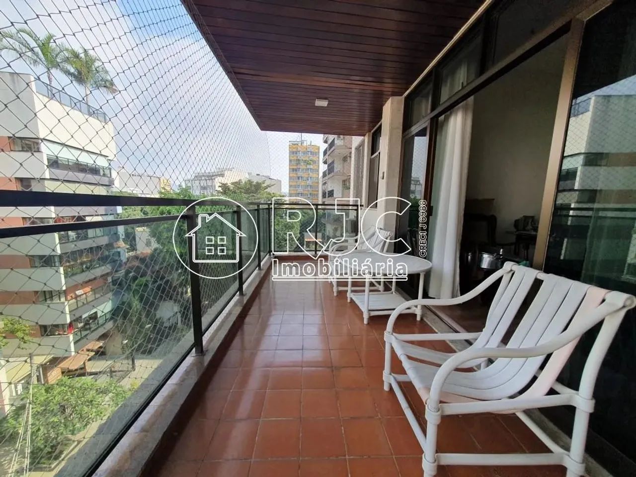 Imóvel para venda possui 108 metros quadrados com 3 quartos em Maracanã - Rio de Janeiro -