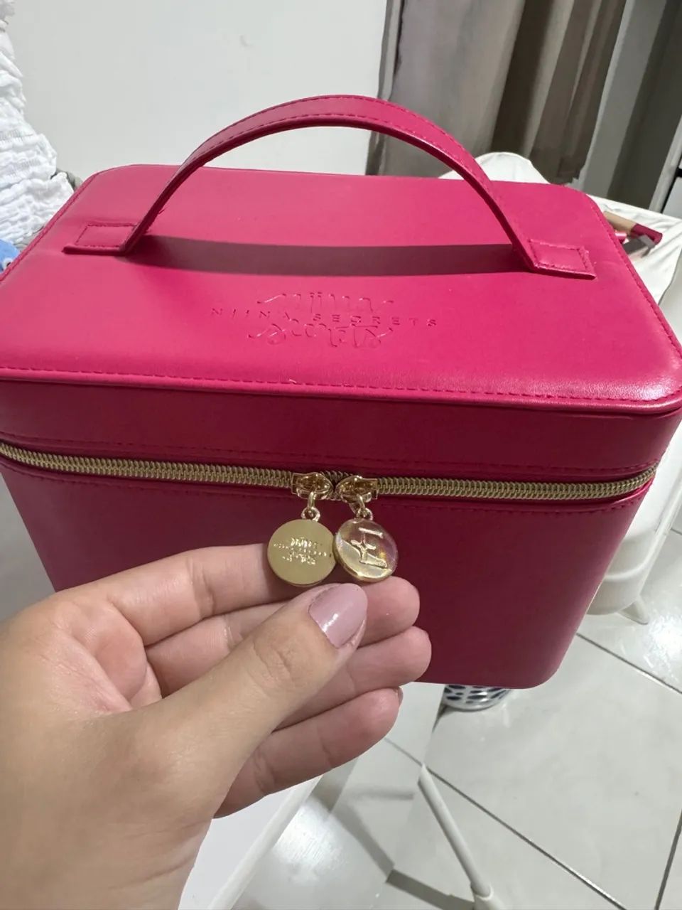 Maleta de Maquiagem Niina Secrets Rosa - Foto 4