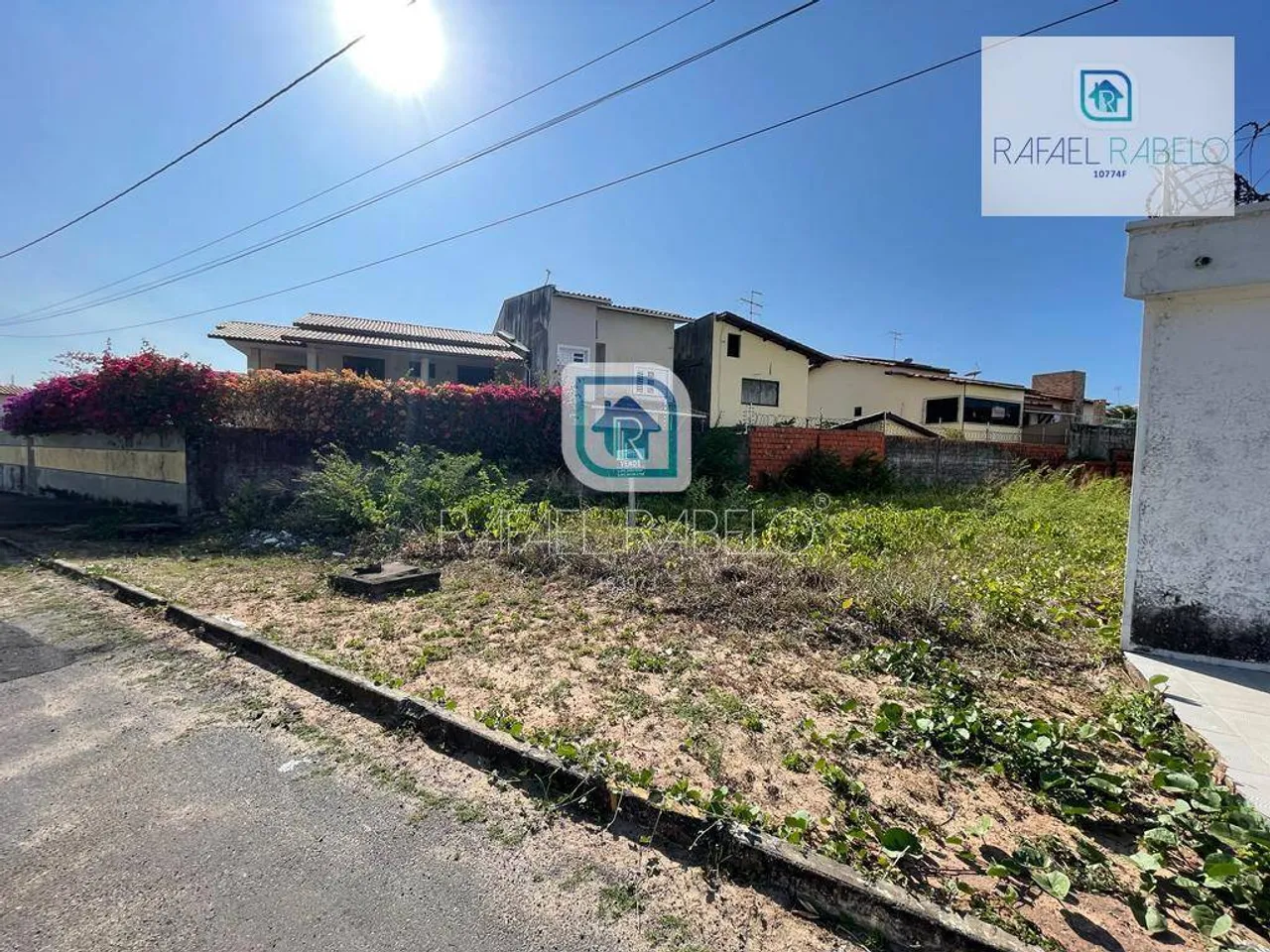 Terreno à venda no bairro Cajazeiras.
