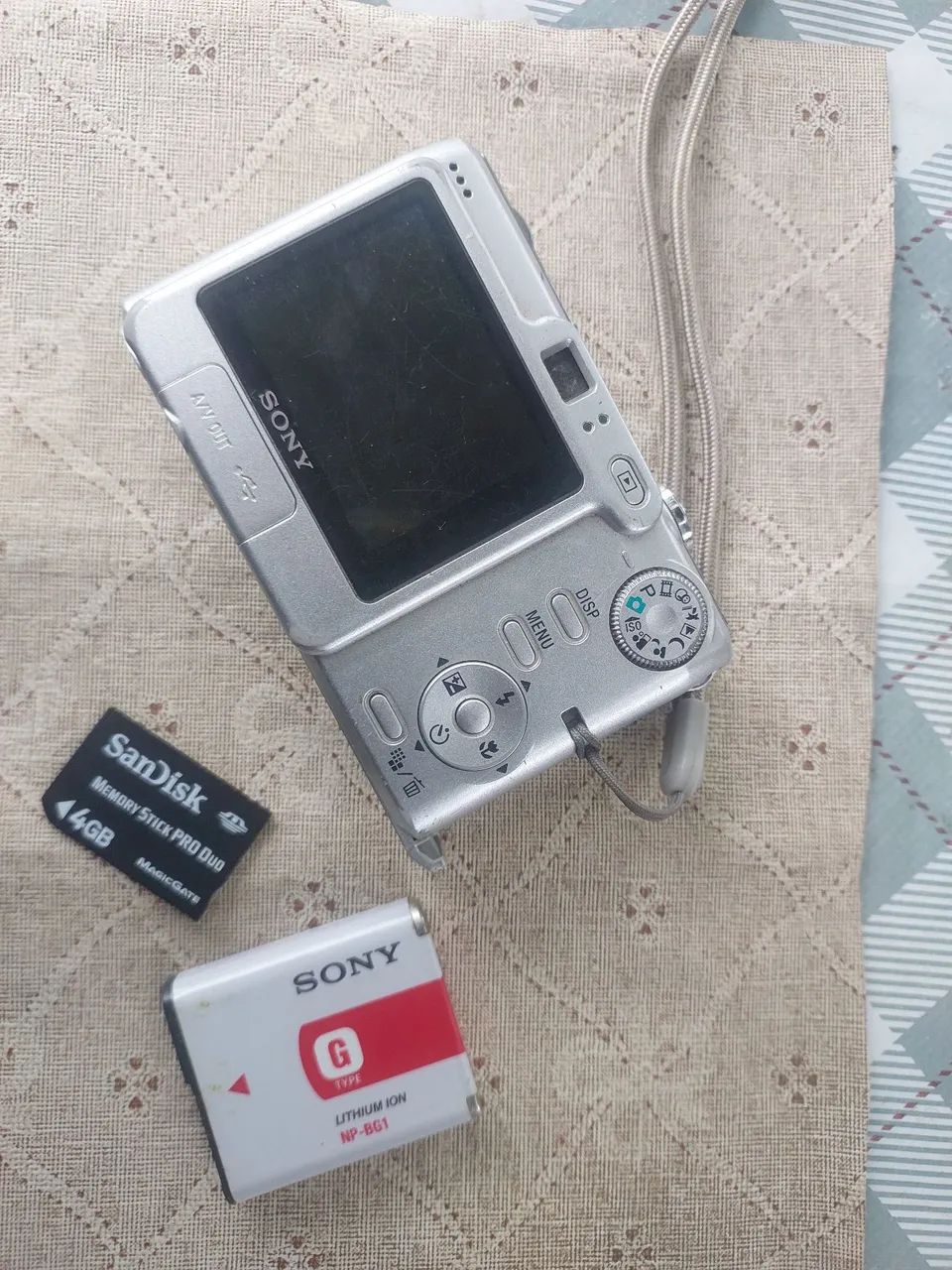 Camara Cyber-shot 7.2 megapixels - Foto 3