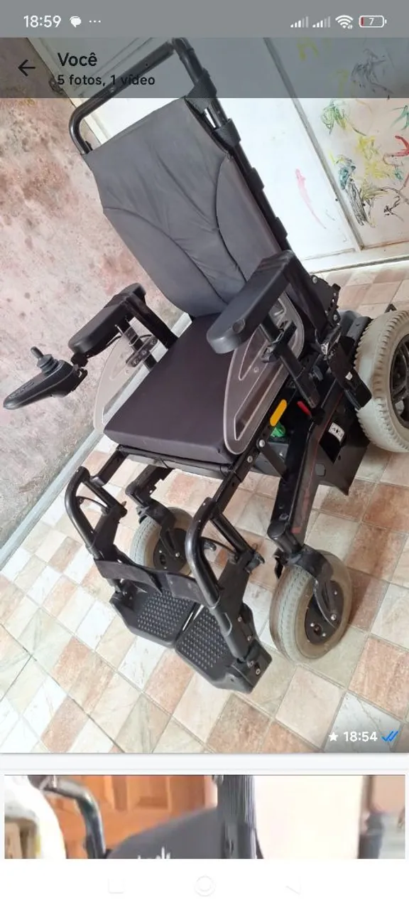 Cadeira de roda motorizada