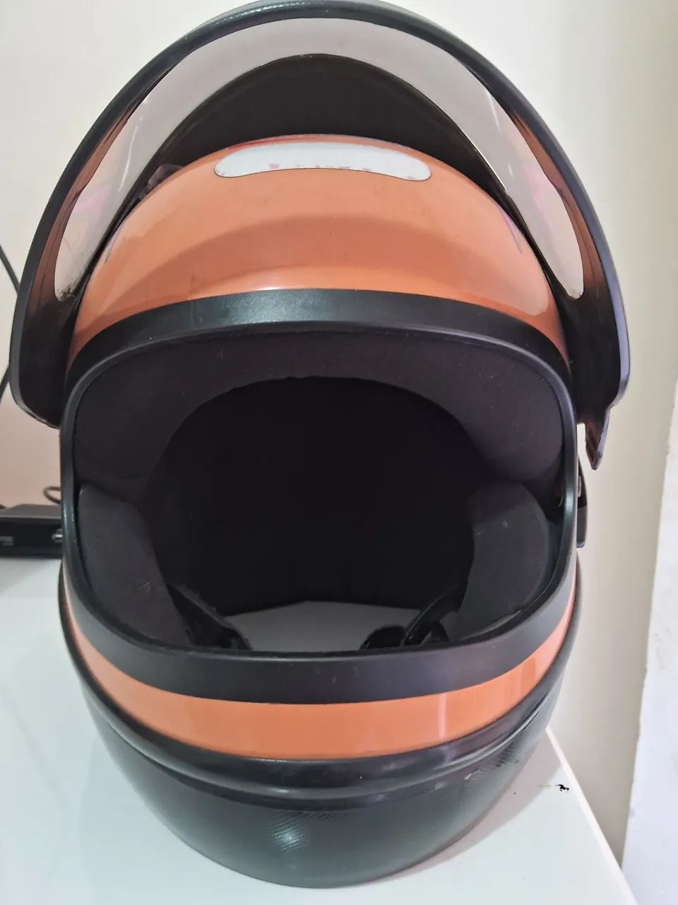 Vendo um capacete em perfeito estado de conservação... - Foto 3