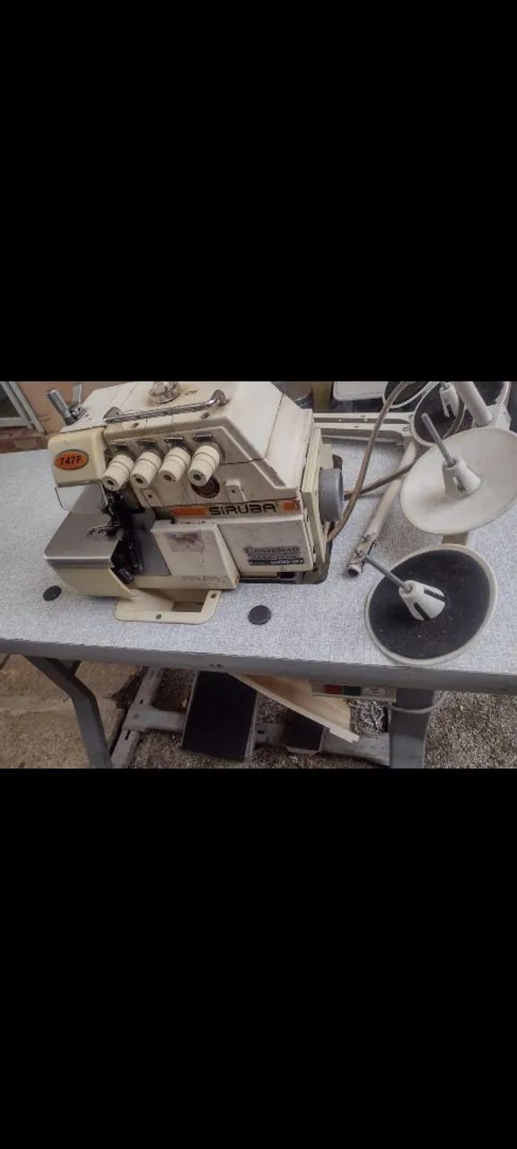Máquina de costura 