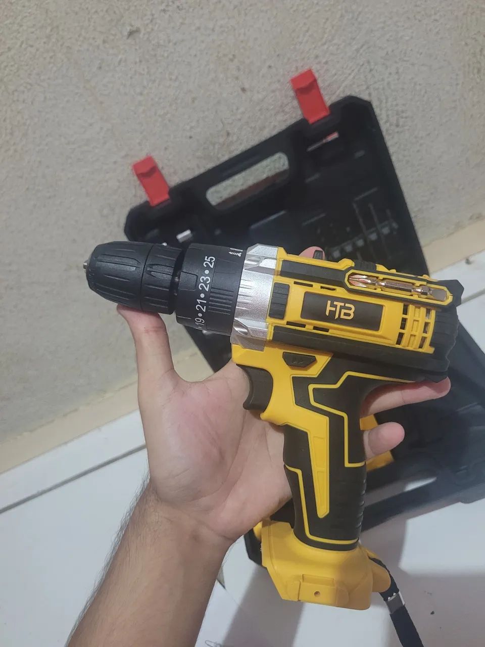 Parafusaderira furadeira 65735645123459122