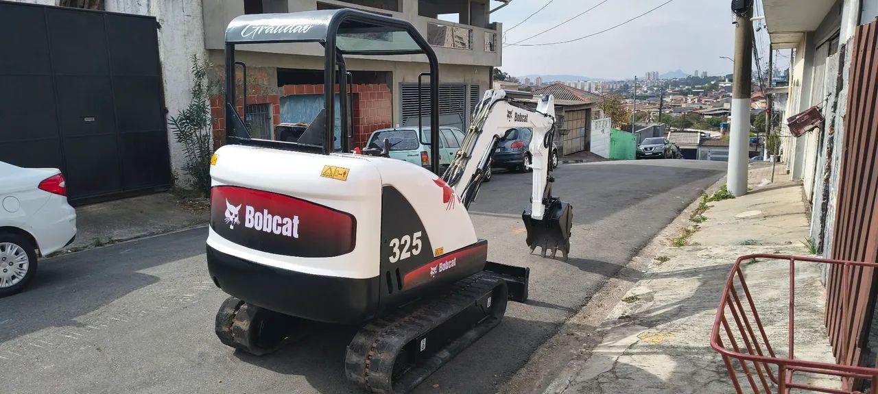 MINI ESCAVADEIRA BOBCAT 325 - Foto 3