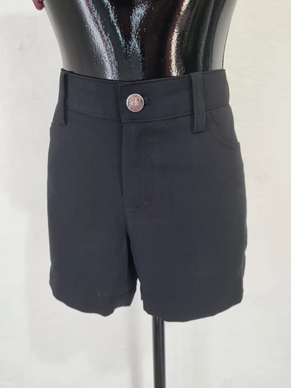 Short preto curto Calvin Klein