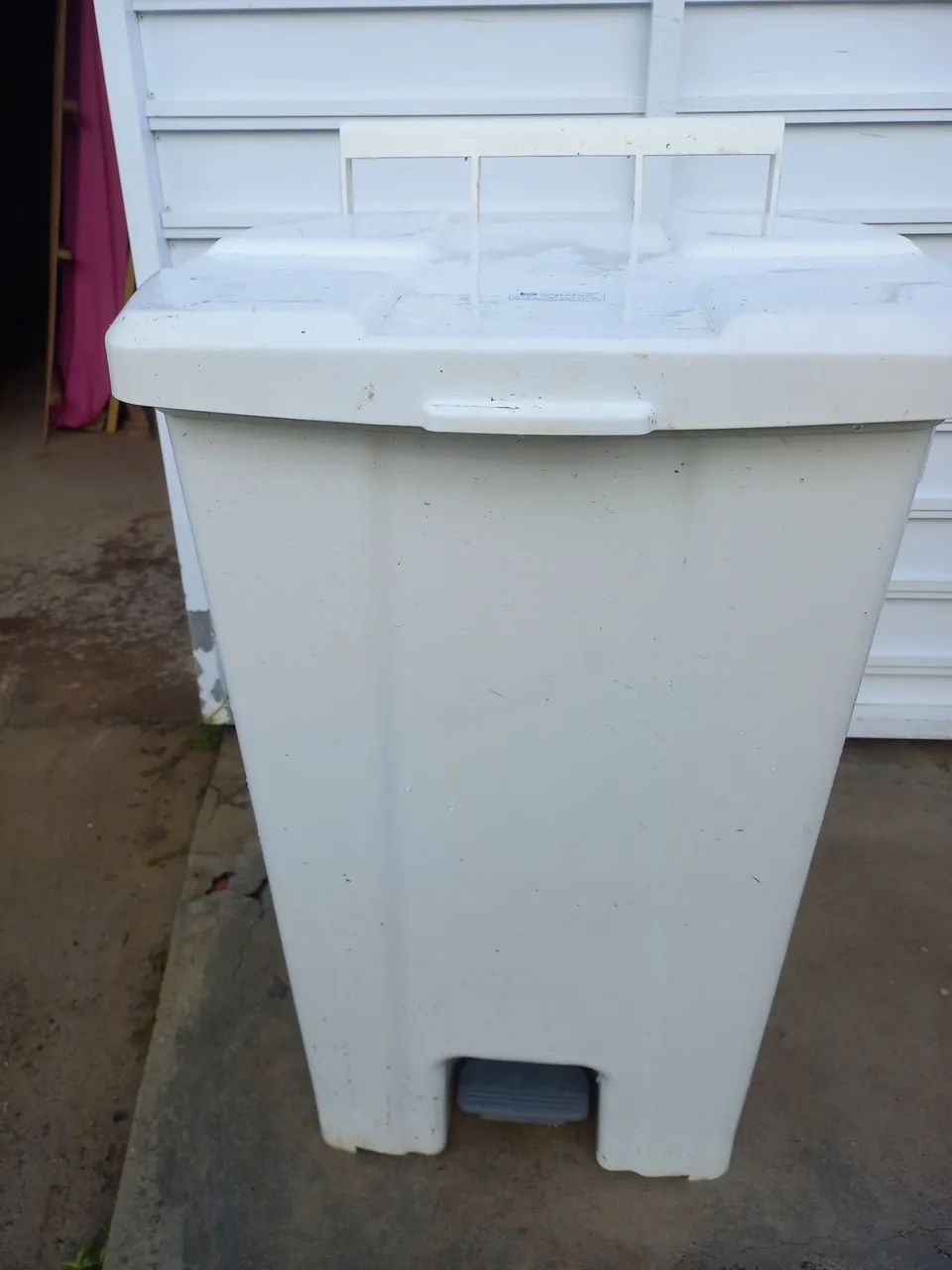 Lixeira de Pedal para Comércio