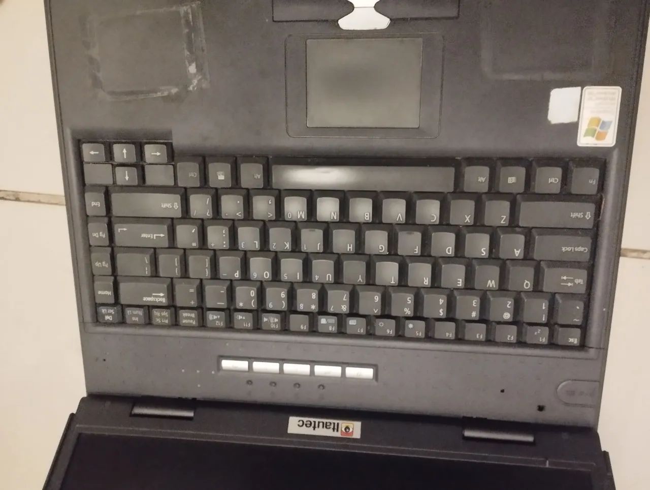 Notebook Itautec antigo coleção  - Foto 3