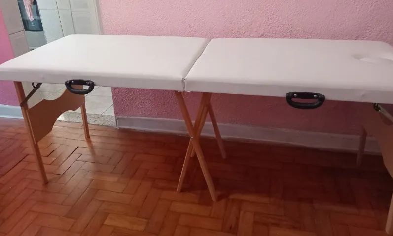 Mesa de massagem dobrável
