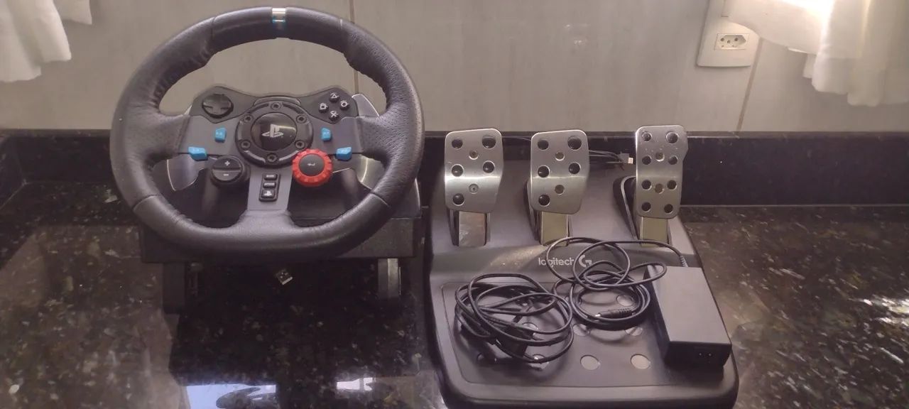 Volante Logitech Driving Force + Shifter + Pedais - Foto 4