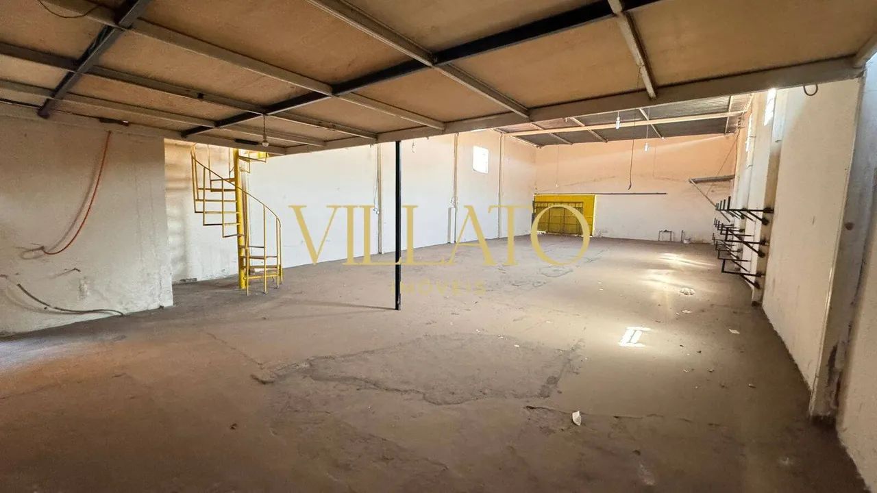 Galpão comercial com 375mtrs setor Coimbra