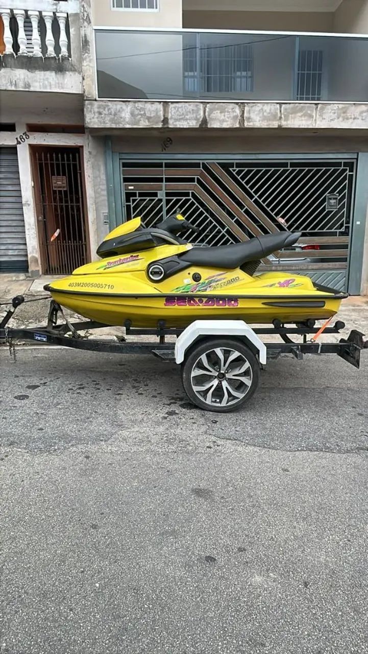 Jet-ski 