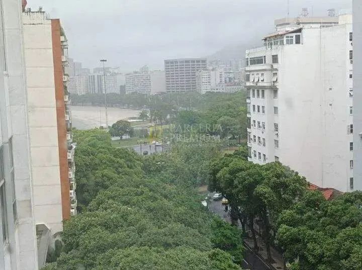 Apartamento Com e Quartos Sendo 1 Suíte 2 Banheiros e Com 1 Vaga - no Flamengo - Rio de Ja - Foto 3
