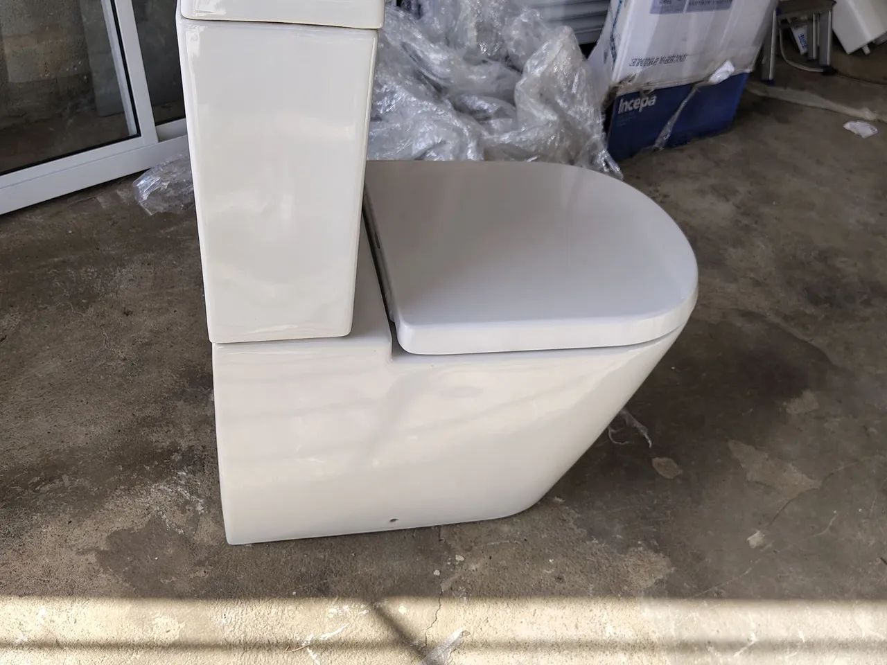 kit completo bacia caixa e assento inspire round roca 