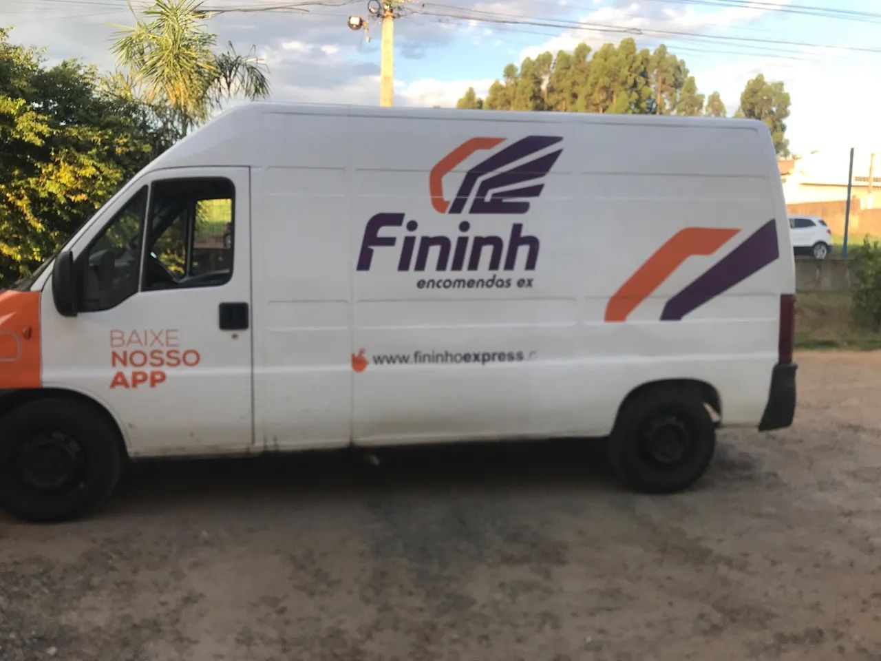 Faço fretes Maringá x região